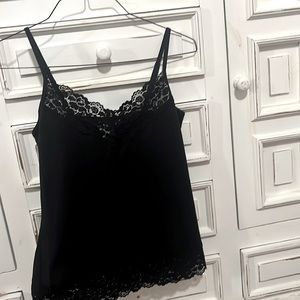 White House black market tank